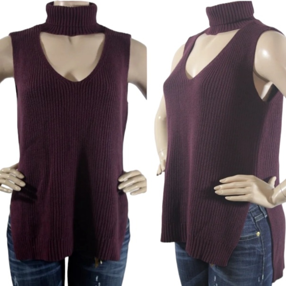 BCBGeneration Burgundy Purple  Ribbed Knit Cut Out Turtleneck Sleeveless Sweater